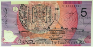 AUSTRALIA 1992 . FIVE 5 DOLLAR BANKNOTE . COLE/FRASER