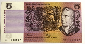 AUSTRALIA 1990 . FIVE 5 DOLLARS BANKNOTE . ERROR . MISSING BLACK INTAGLIO INK