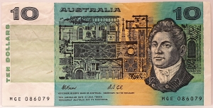 AUSTRALIA 1991 . TEN 10 DOLLAR BANKNOTE . ERROR . MISSING INK AROUND GREENWAY
