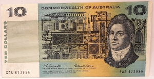 AUSTRALIA 1966 . TEN 10 DOLLAR BANKNOTE . COOMBS/WILSON . FIRST PREFIX SAA