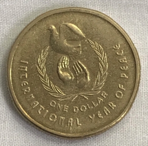 AUSTRALIA 1986 . ONE 1 DOLLAR COIN . YEAR OF PEACE