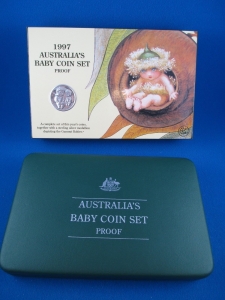 AUSTRALIA 1997 . BABY PROOF SET . GUMNUT